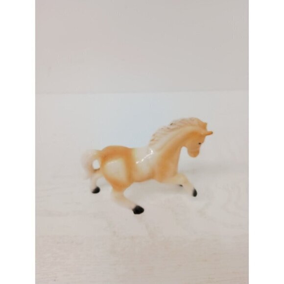 Vintage Ceramic Pottery Palomino Horse Pony Figurine Prancing Collectible Japan - Picture 5 of 11